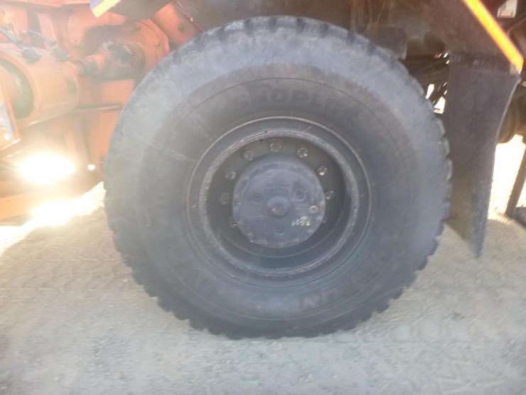 1992-schmidt-df400-s/a-4x4-snow-blower-truck-image-23