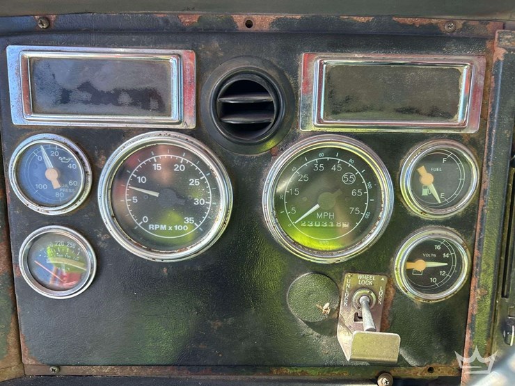 1995-ford-lt9000-image-20