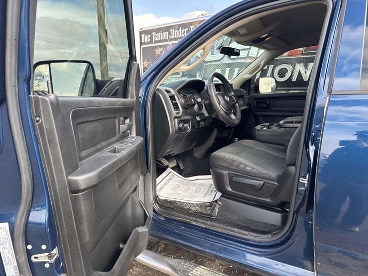 2020-dodge-ram-2500-image-12