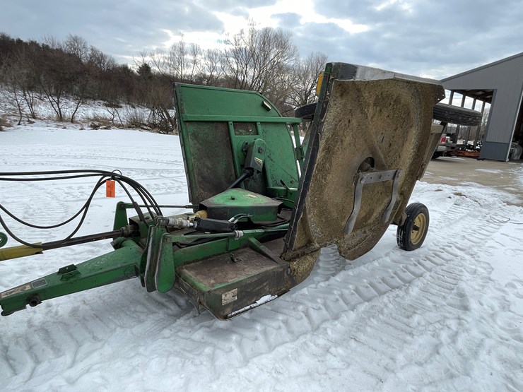 john-deere-15-image-1