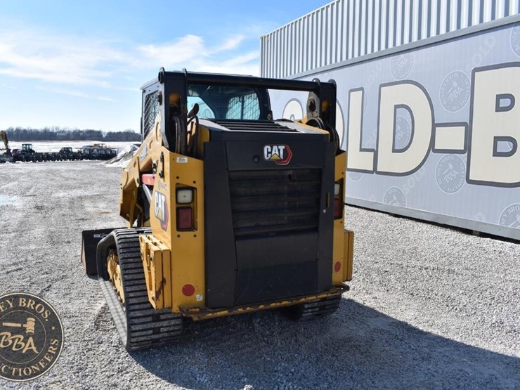 2022-caterpillar-259d3-image-11