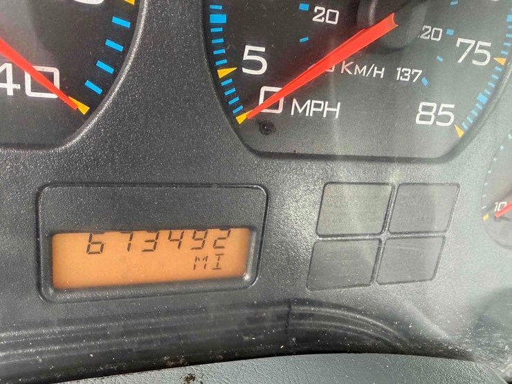 2007-international-8600-image-19