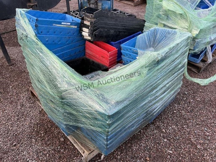 pallet-of-organizer-bins-image-4