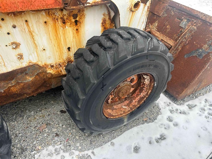 2007-bobcat-s300-image-22