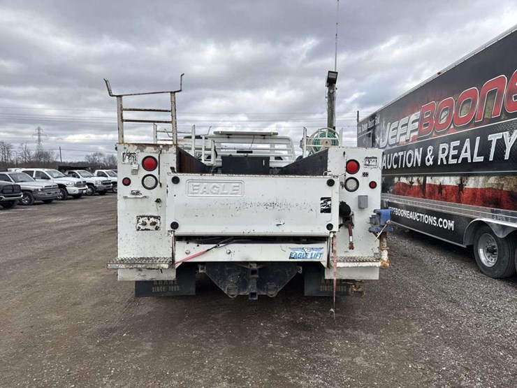 2007-ford-f550-image-4