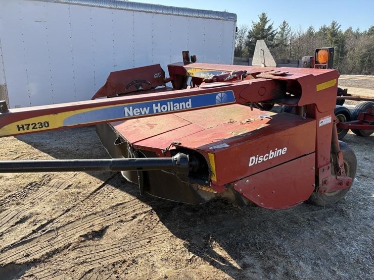new-holland-h7230-image-2