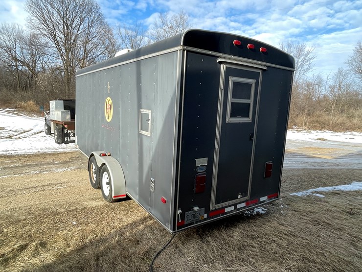 1999-united-expressline-image-7