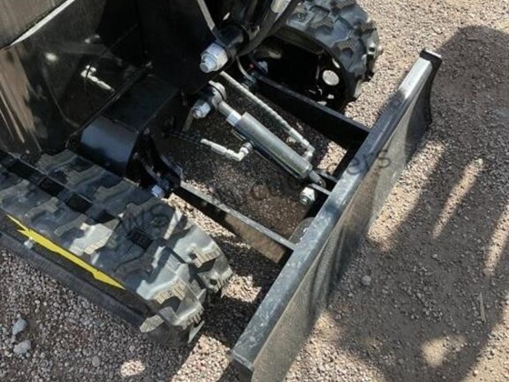 2025-miva-va13c-mini-excavator-image-7