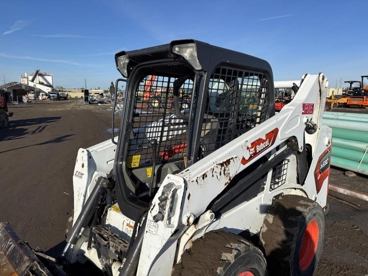 2021-bobcat-s590-image-7