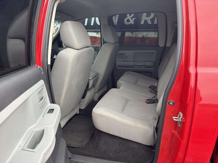 2007-dodge-dakota-image-15