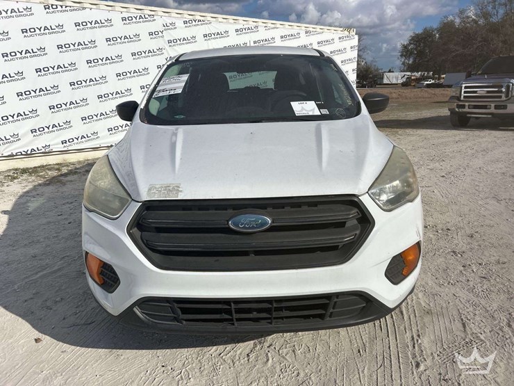 2017-ford-escape-image-26