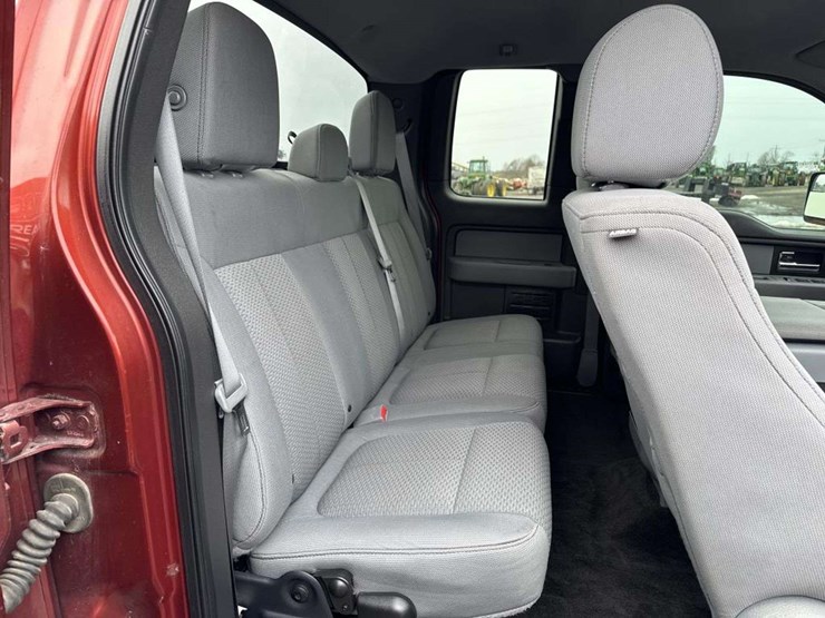 2014-ford-f150-xlt-image-19