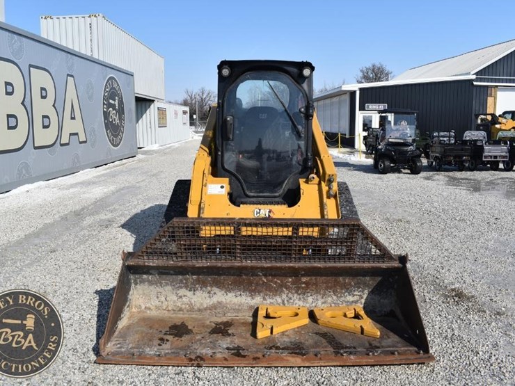 2020-caterpillar-279d3-image-26