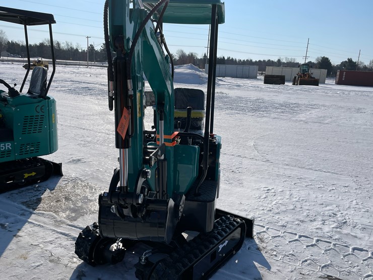 #5368-•-qh12r-mini-excavator-image-1