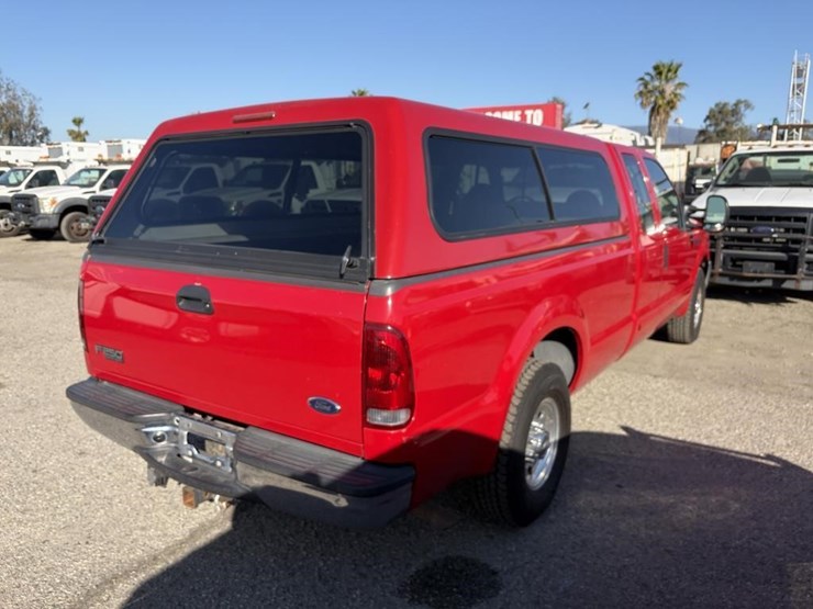 2001-ford-f250-sd-xlt-image-3