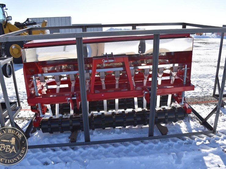 agt-industrial-seeder-attachment-41841-image-4