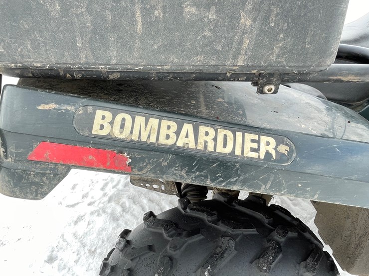 #7588-•-2006-bombardier-outlander-xt-atv-(has-registration-card)-image-9