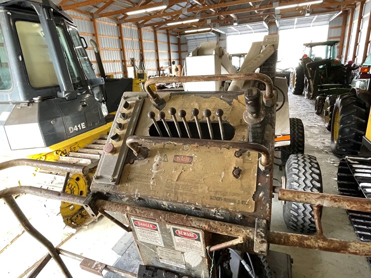 #7569-•-simon-lift-image-9