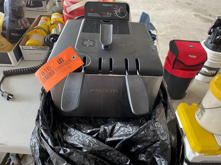 #7616-•-presto-pro-fry-image-2