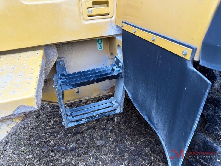 2021-caterpillar-950gc-image-15