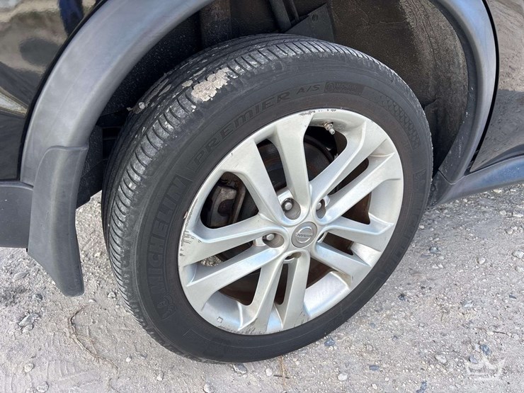 2017-nissan-juke-image-30