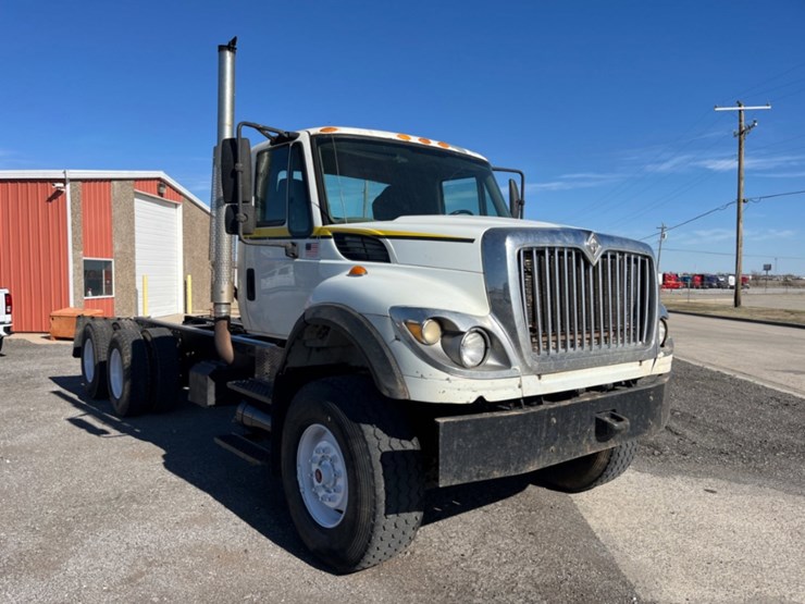 2008-international-workstar-7600-image-3