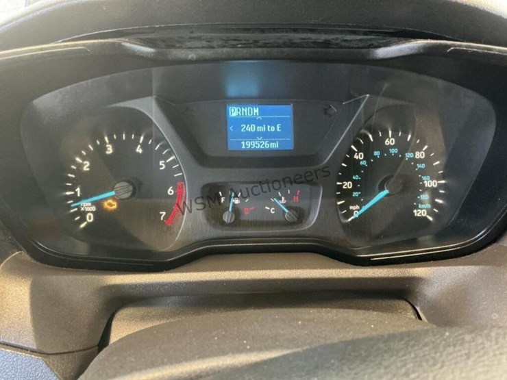 2019-ford-transit-image-18