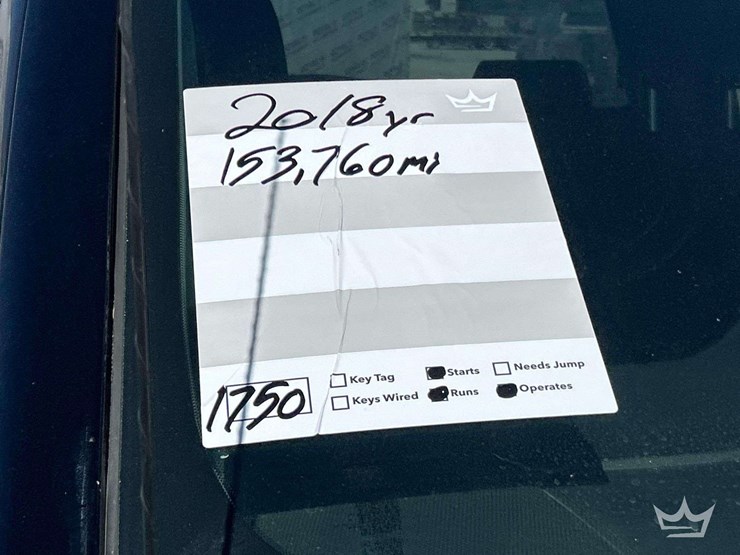 2018-chevrolet-silverado-1500-image-27