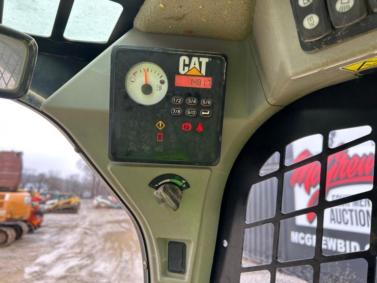 caterpillar-259d-image-22