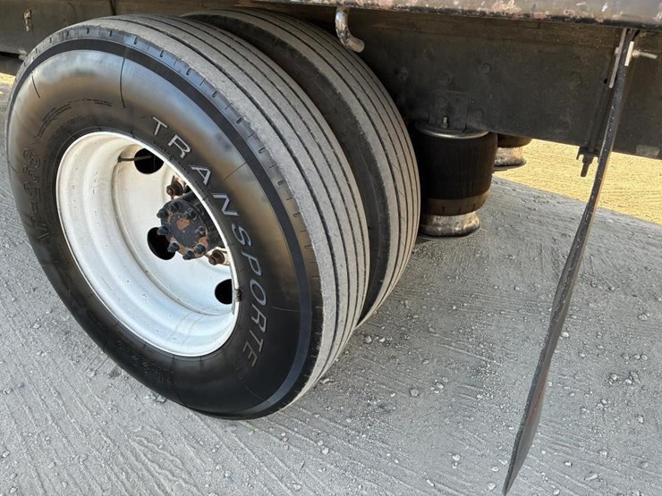 2015-ford-f650-image-7