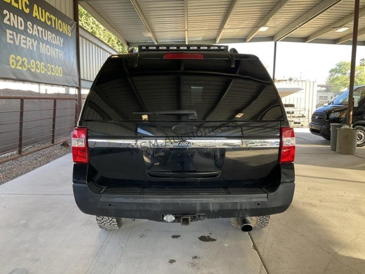 2016-ford-expedition-image-6