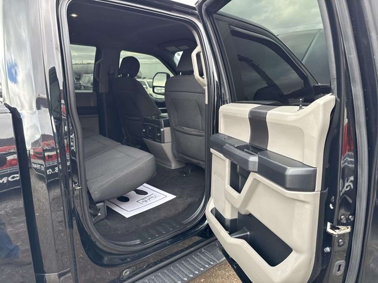 2018-ford-f150-image-15