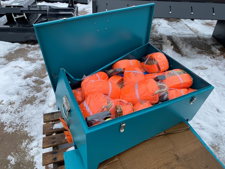 #8110-•-ratchet-tie-down-&-flat-pack-tool-box-image-1