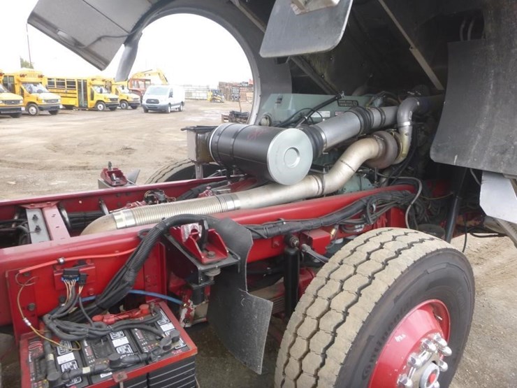 1998-spartan-28'-crew-cab-fire-truck-image-19