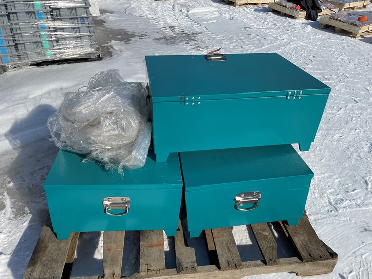 #8120-•-ratchet-tie-down-&-flat-pack-tool-box-image-3