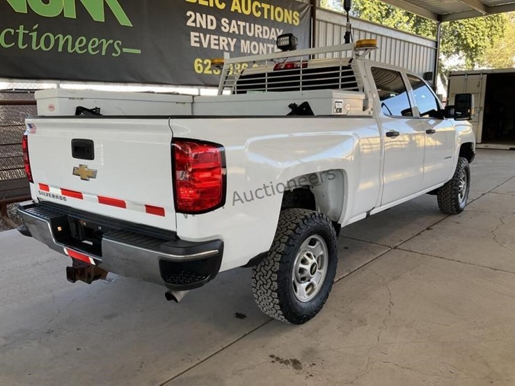 2016-chevrolet-silverado-2500-image-7