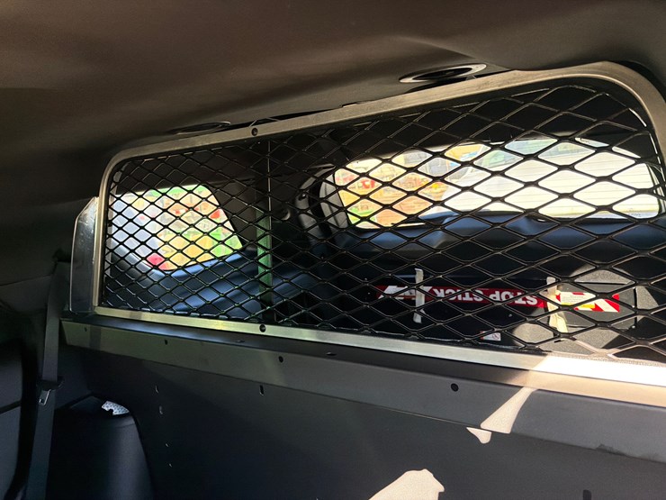 2016-ford-explorer-image-7