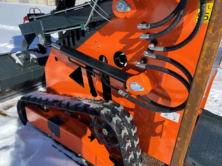 #5414-•-2025-ats-mini-skid-steer-loader-t460-image-17