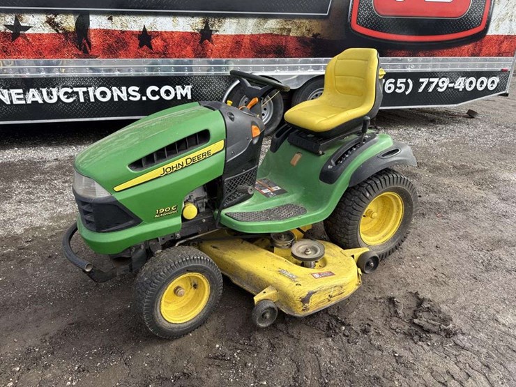 john-deere-190-image-1