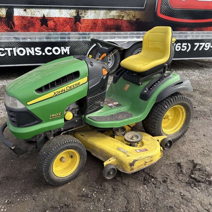 JOHN DEERE 190