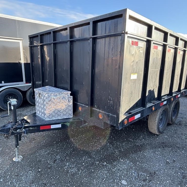 2008 Valdez 12' Utility Trailer