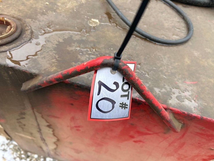 100-gallon-square-fuel-tank-w/-pump-image-2