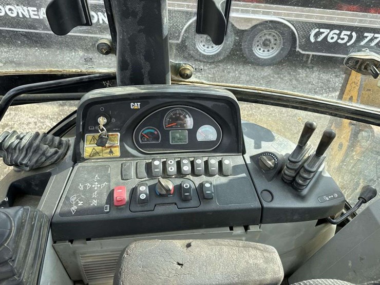 caterpillar-420f-it-image-24