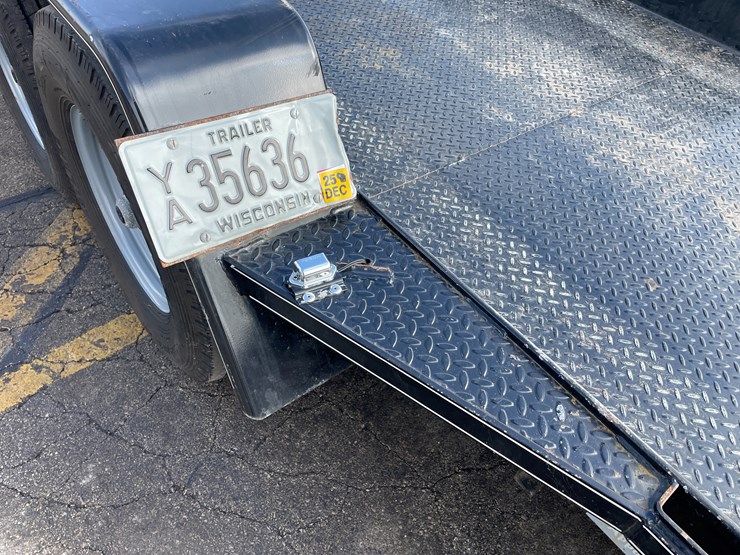 #8551-•-appalachian-trail-tilt-bed-trailer-image-17