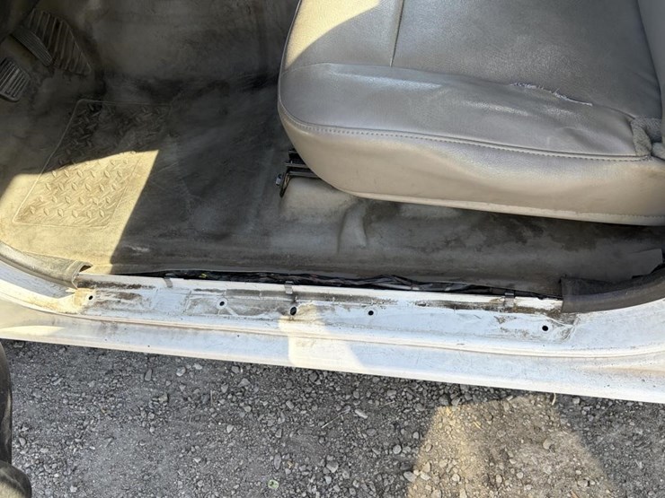 2011-chevrolet-colorado-image-15