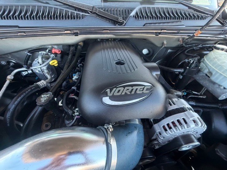 #448-•-2003-chevrolet-c1500-|-reconstructed-title-image-57