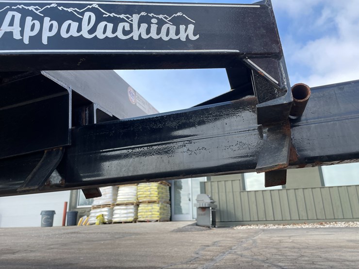 #8551-•-appalachian-trail-tilt-bed-trailer-image-36