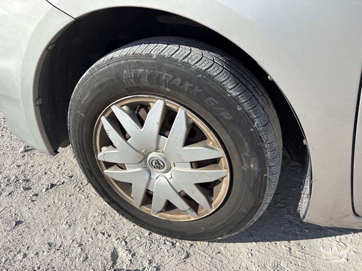 2006-toyota-sierra-ce-van-image-30