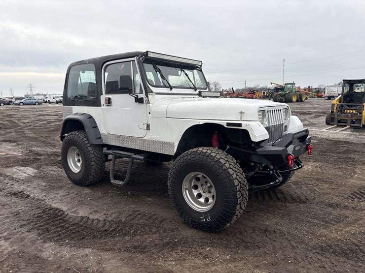 1999-jeep-wrangler-image-7