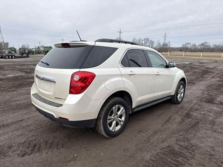 2014-chevrolet-equinox-lt-image-5